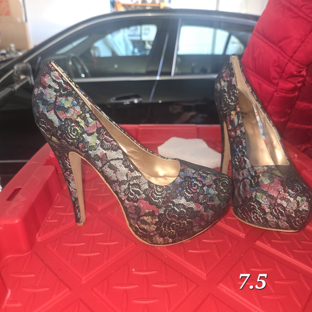 Qupid Black Multicolor Lace Heels